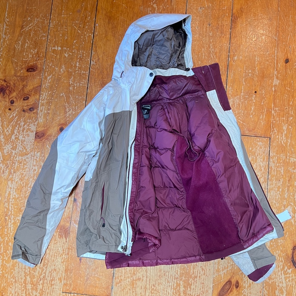 THE NORTH FACE SKI / SNOWBOARD JACKET